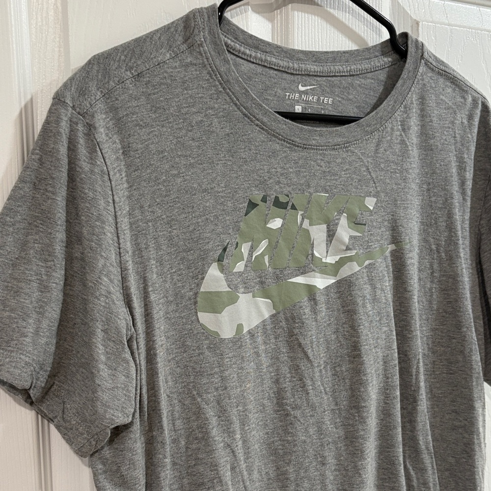 Nike Heather Gray Camo Logo Tee